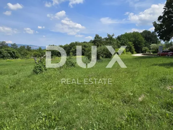 Land In Pićan, Croatia (766 M²)
