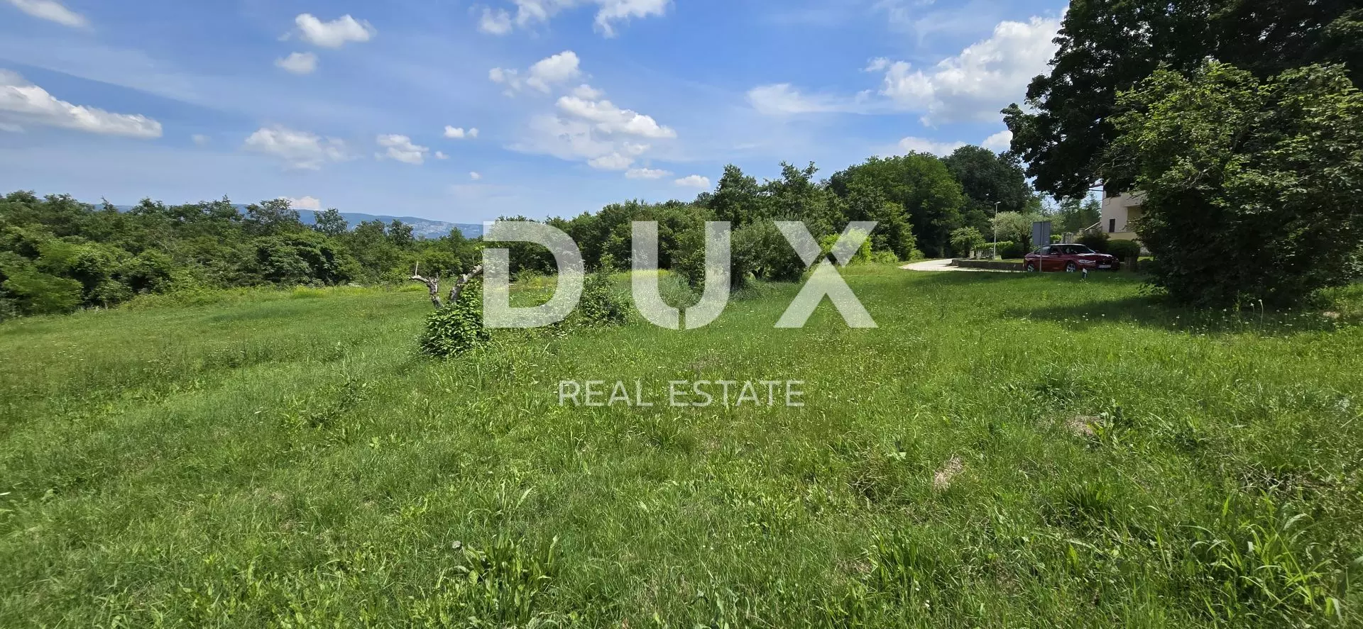 Land In Pićan, Croatia (766 M²)