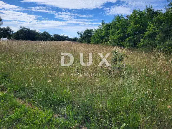 Land In Marčana, Croatia (1.535 M²)