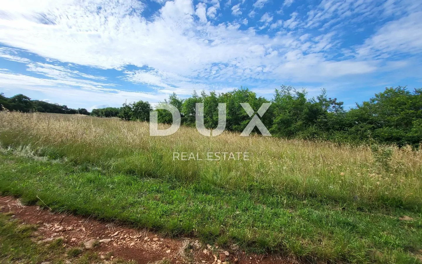 Land In Marčana, Croatia (1.535 M²)