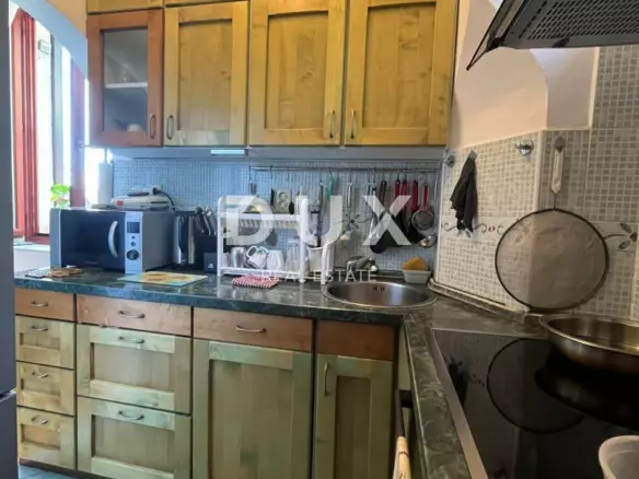 2-bedroom Apartment In Punta Kolova, Croatia (48 M²)