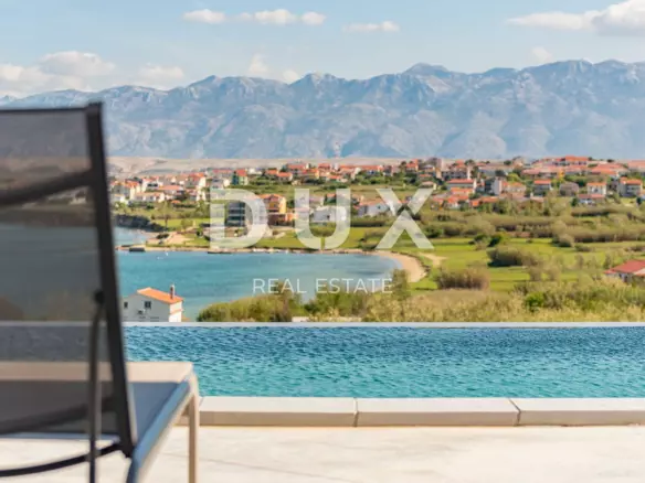 4-bedroom Detached House In Pag, Croatia (189,63 M²)