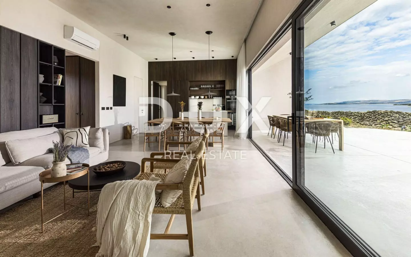 4-bedroom Detached House In Pag, Croatia (189,63 M²)