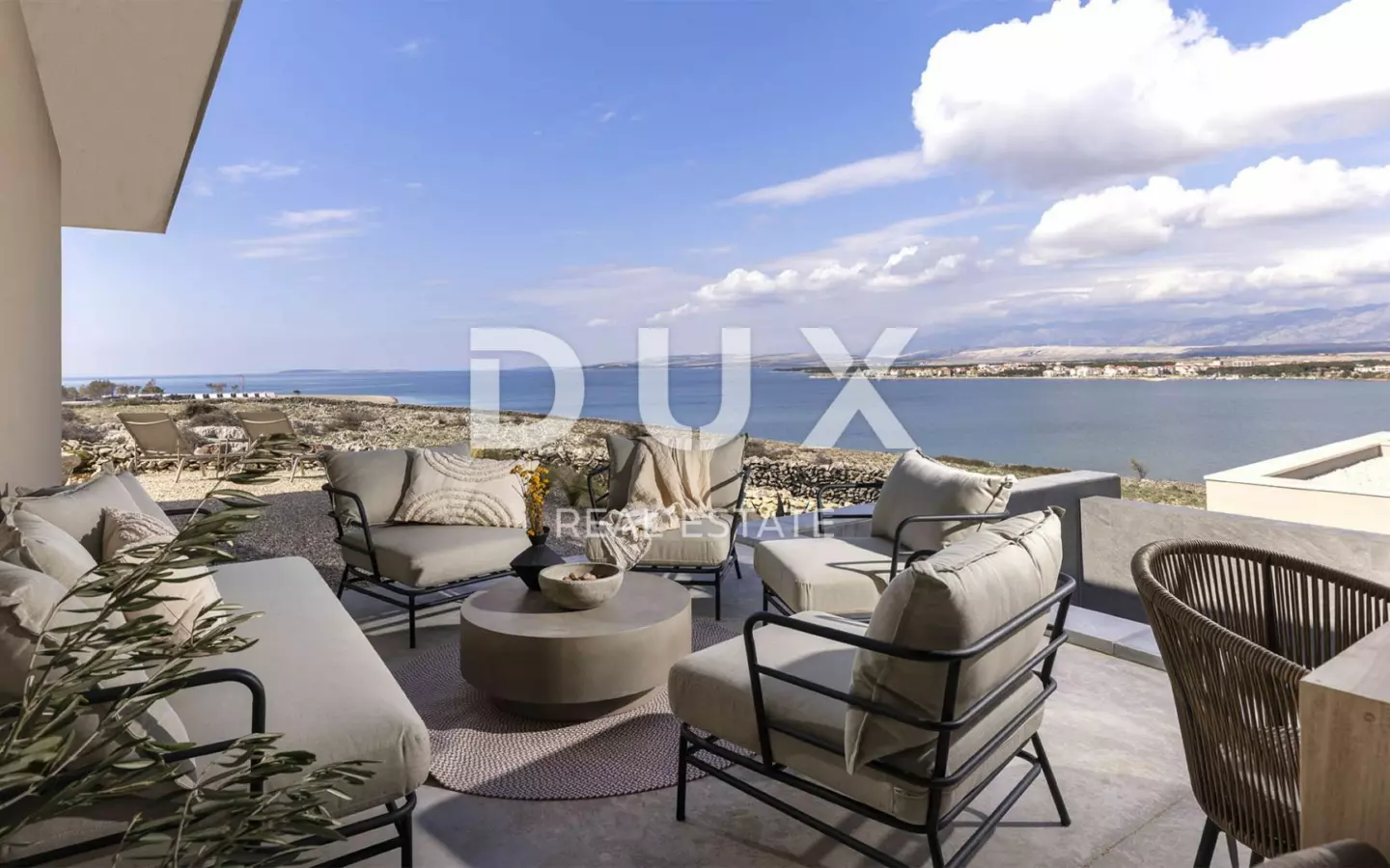 4-bedroom Detached House In Pag, Croatia (295 M²)