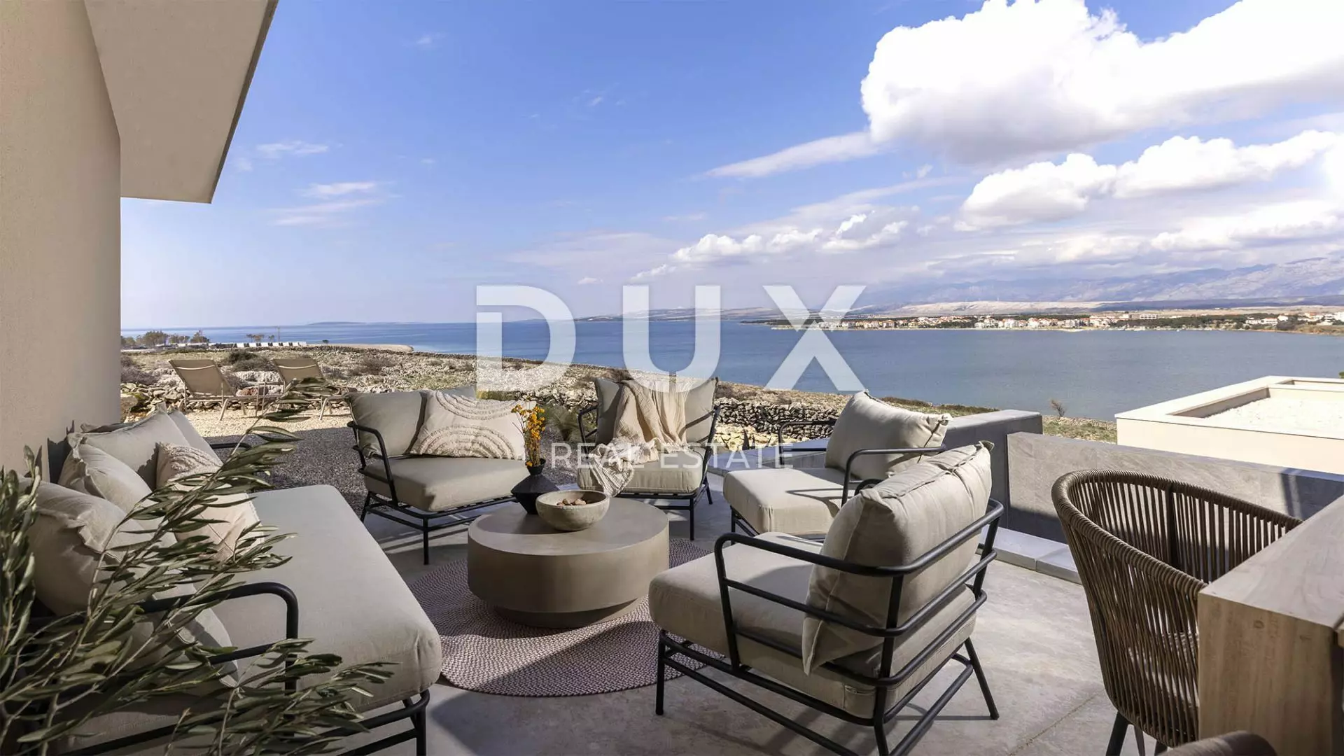 4-bedroom Detached House In Pag, Croatia (295 M²)