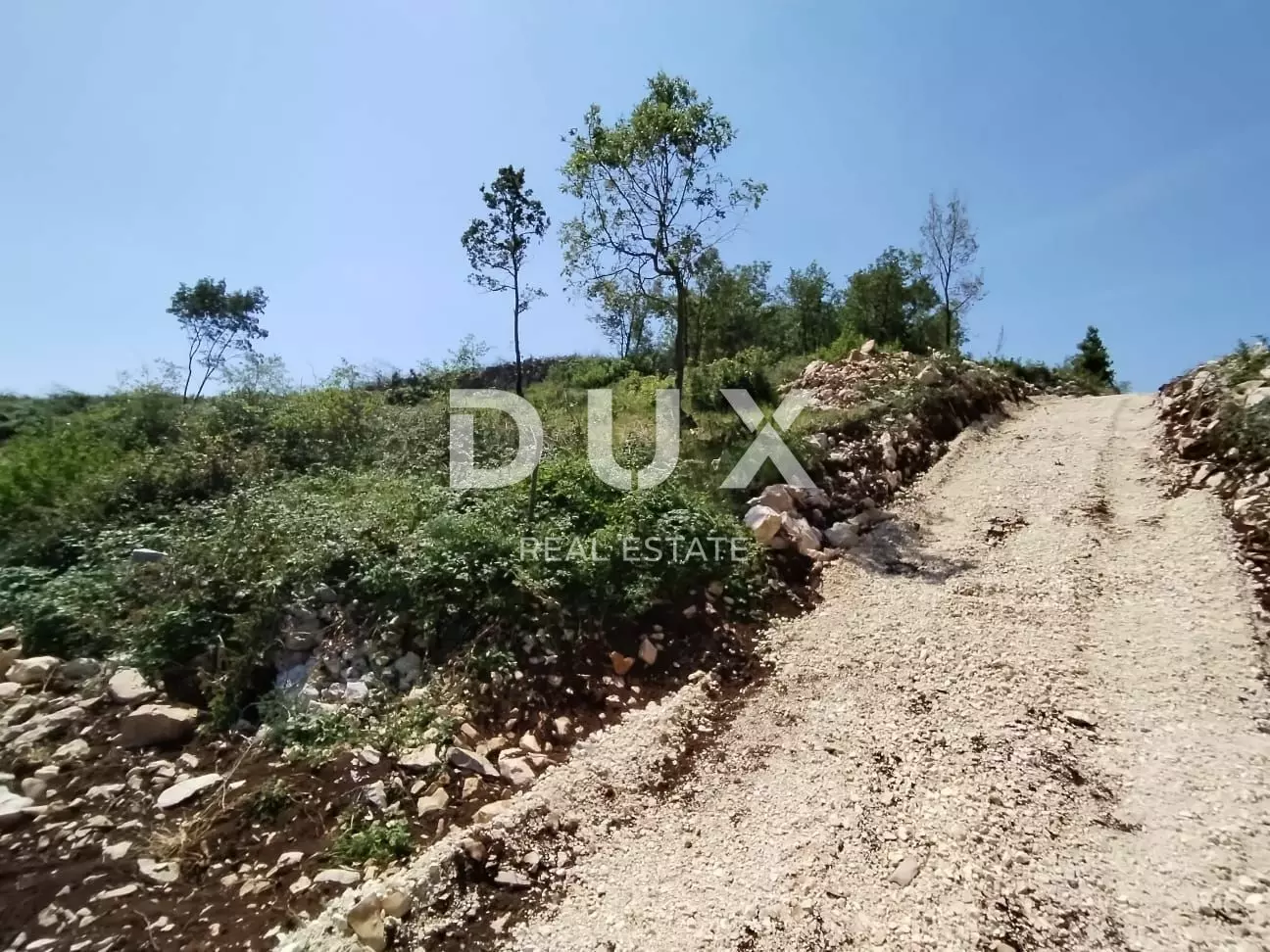 Land In Plomin, Croatia (547 M²)