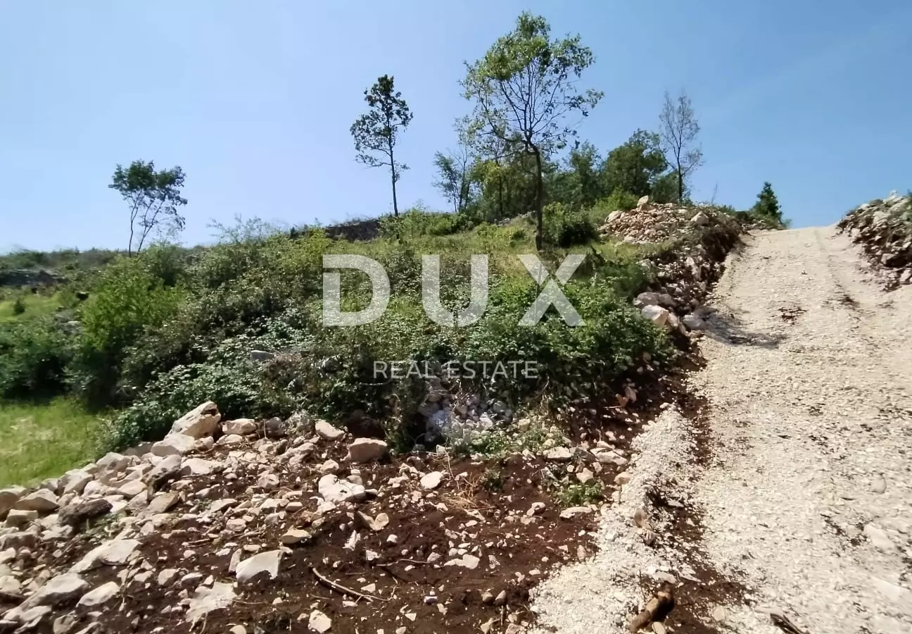Land In Plomin, Croatia (547 M²)