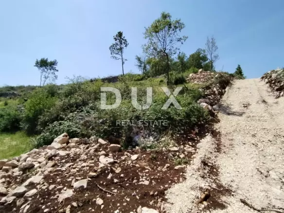 Land In Plomin, Croatia (547 M²)