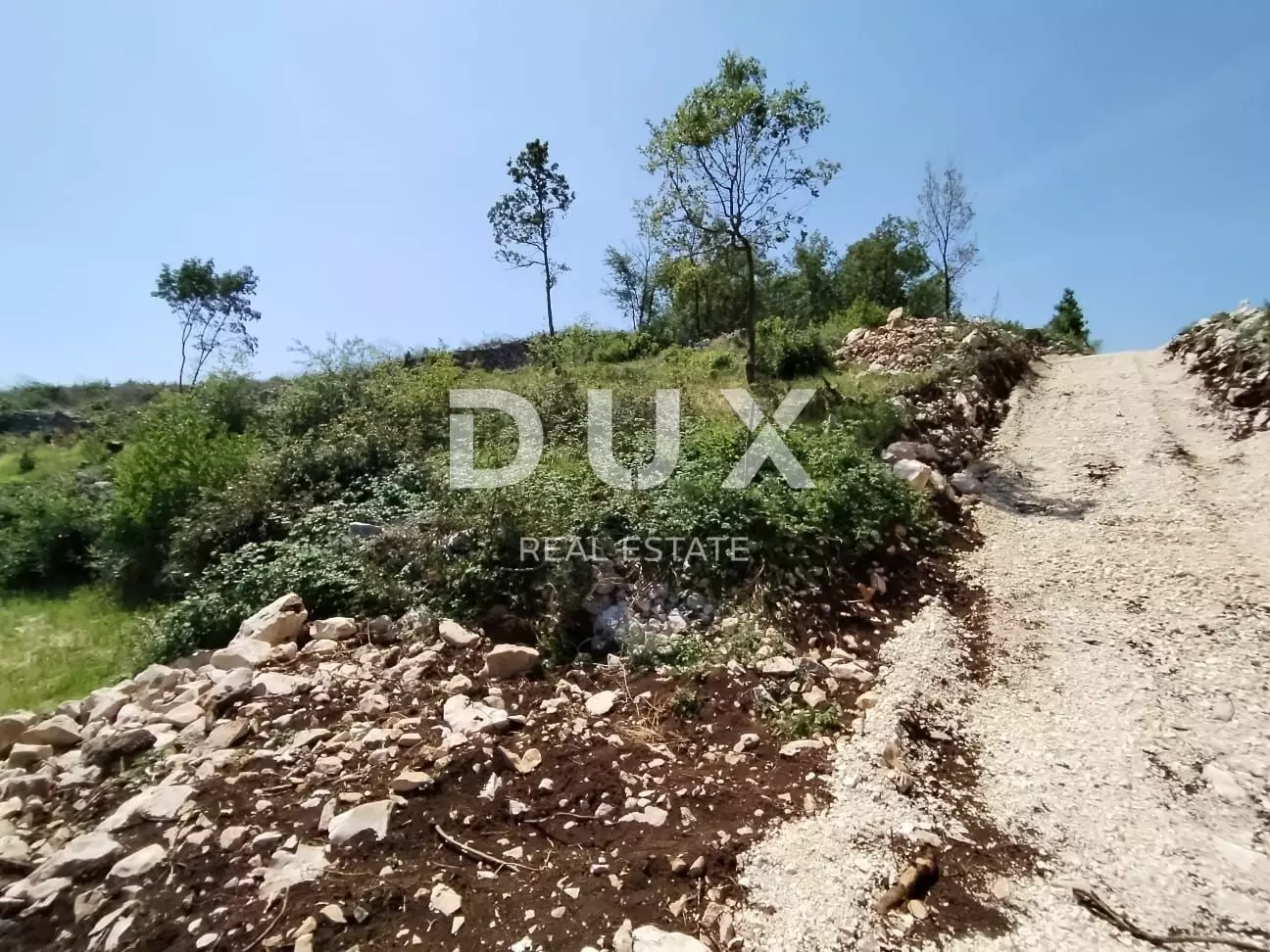 Land In Plomin, Croatia (547 M²)