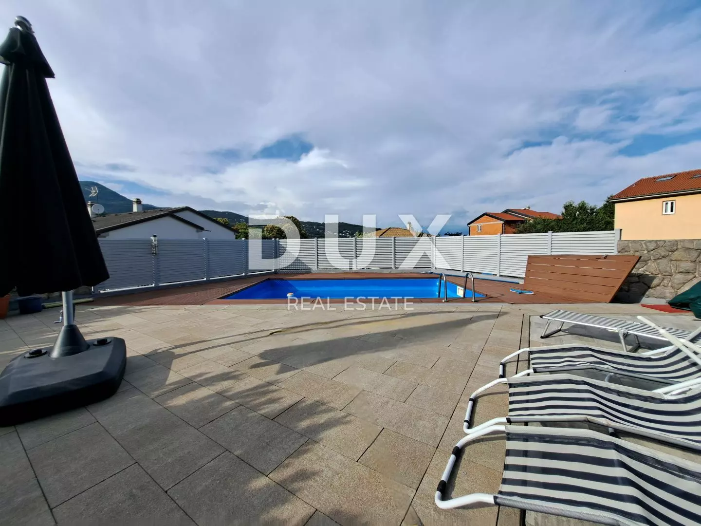 5-bedroom Detached House In Oprić, Croatia (300 M²)
