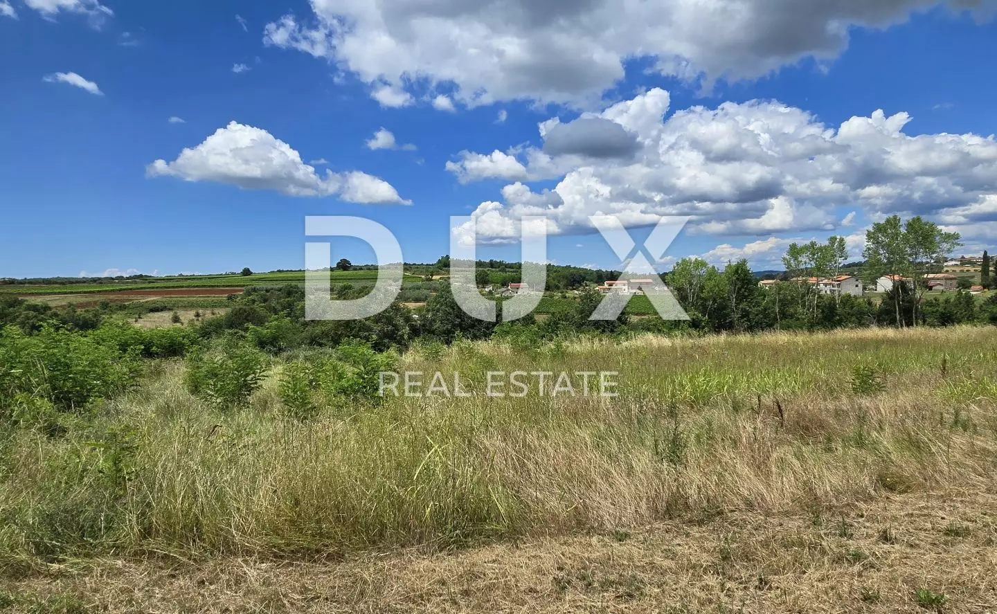 Land In Vižinada, Croatia (1.485 M²)