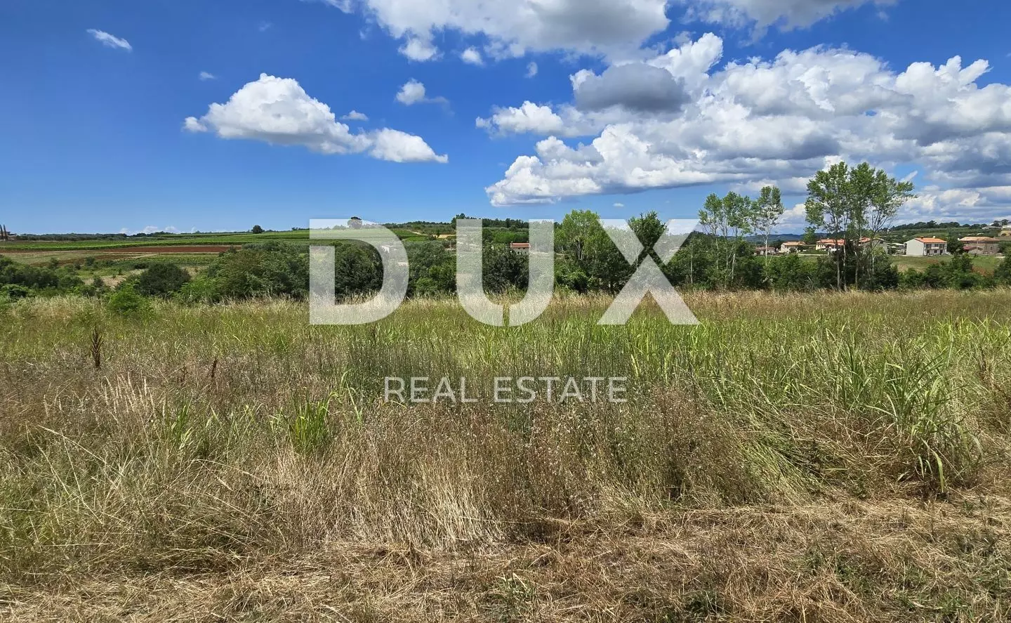 Land In Vižinada, Croatia (1.485 M²)