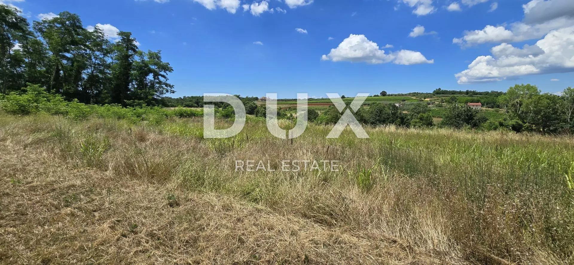 Land In Vižinada, Croatia (735 M²)