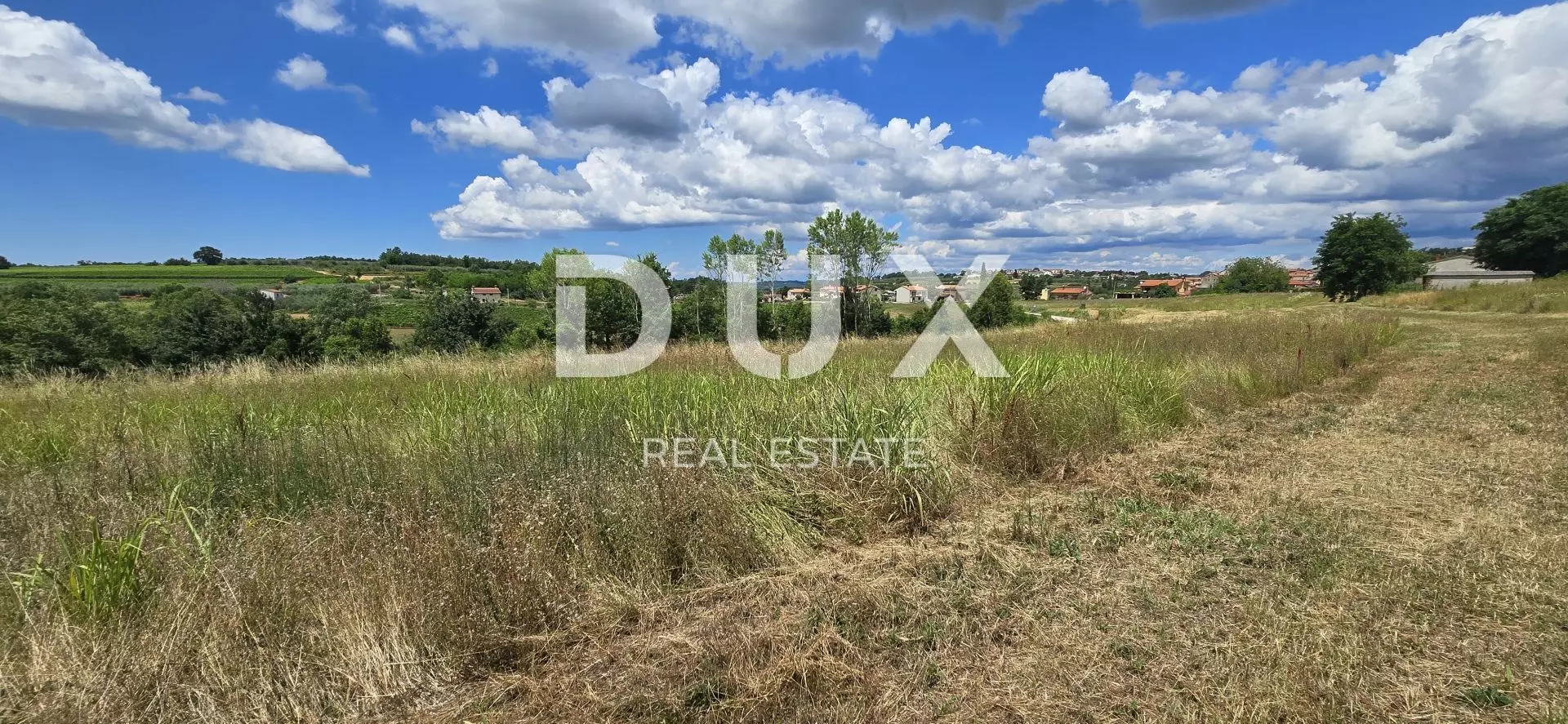 Land In Vižinada, Croatia (735 M²)