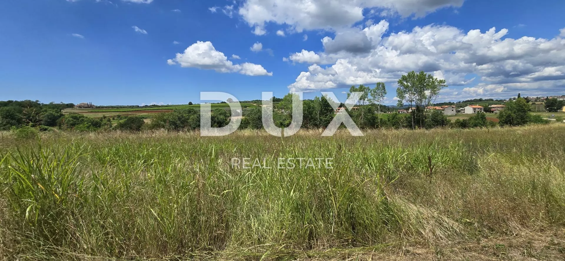 Land In Vižinada, Croatia (735 M²)