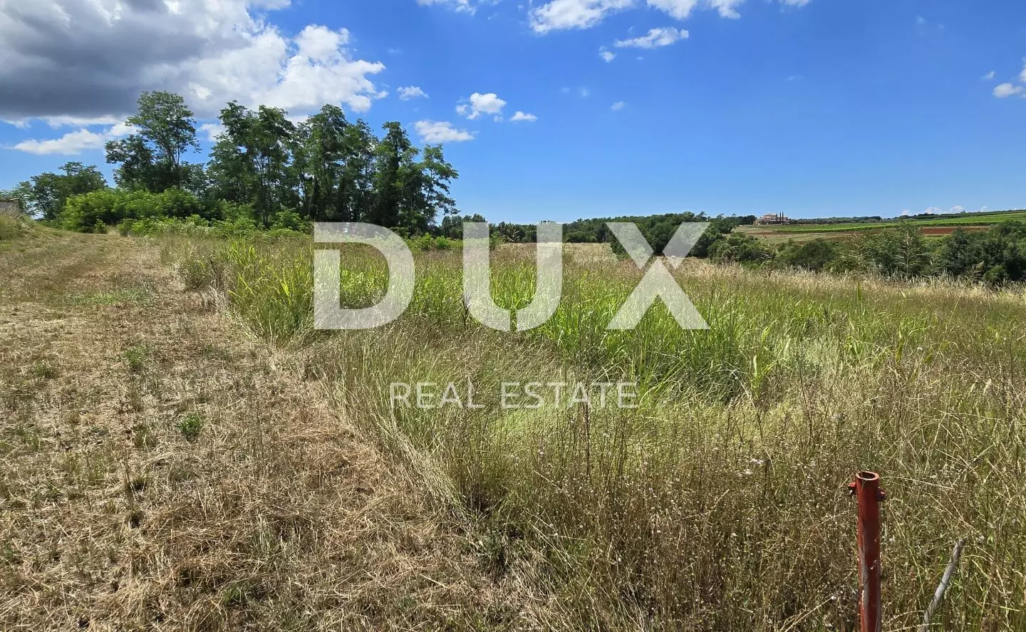 Land In Vižinada, Croatia (735 M²)