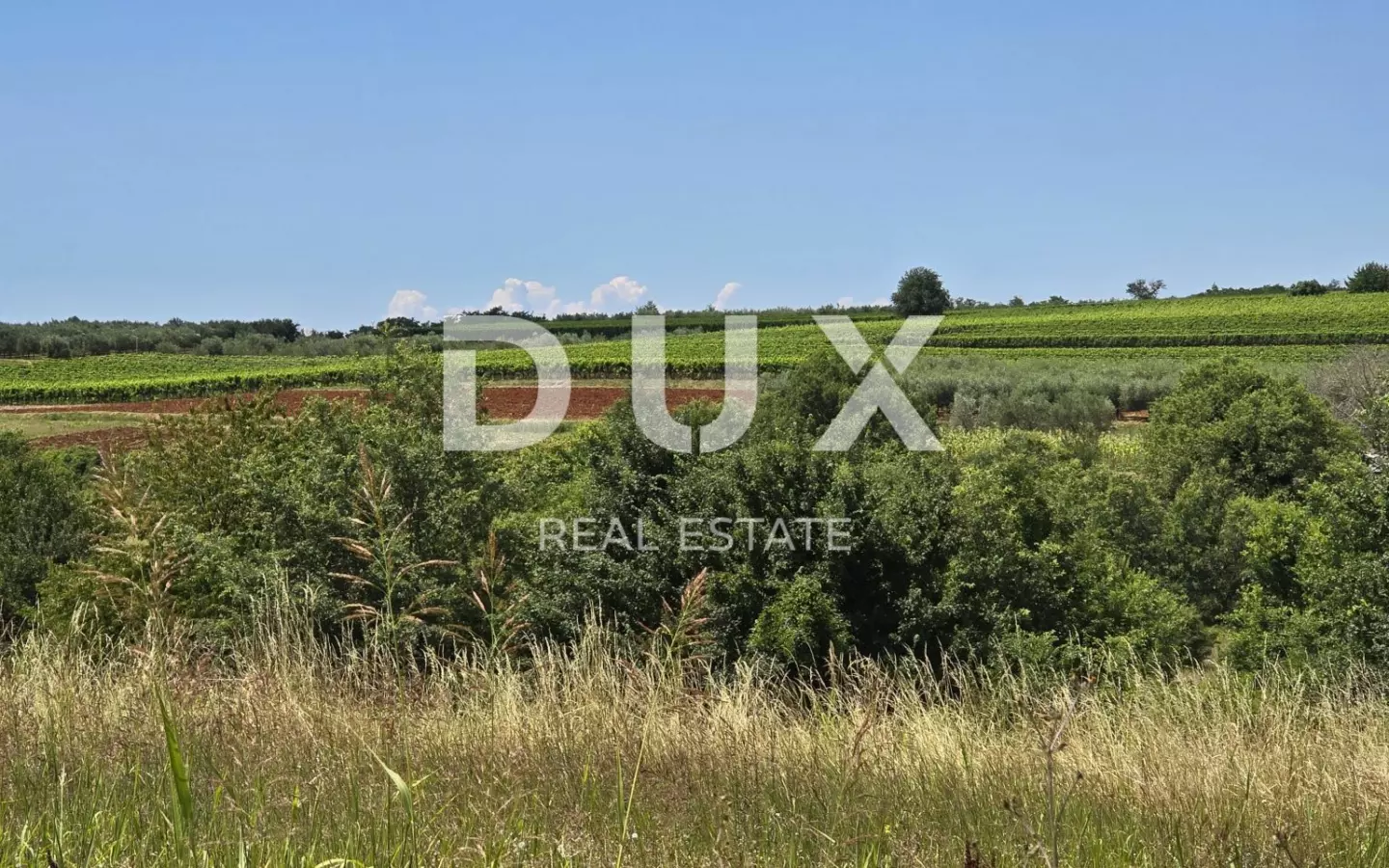 Land In Vižinada, Croatia (735 M²)
