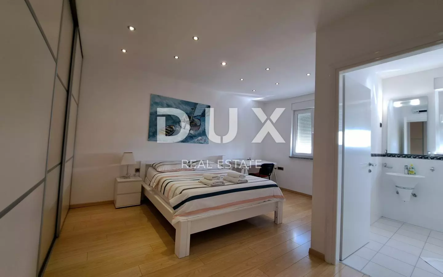 4-bedroom Apartment In Ičići, Croatia (173 M²)