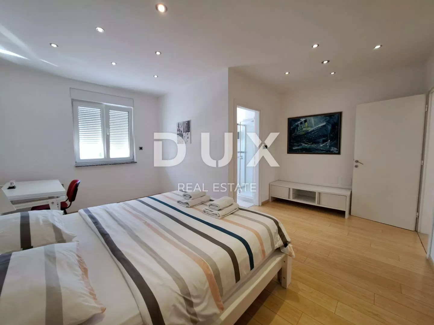 4-bedroom Apartment In Ičići, Croatia (173 M²)