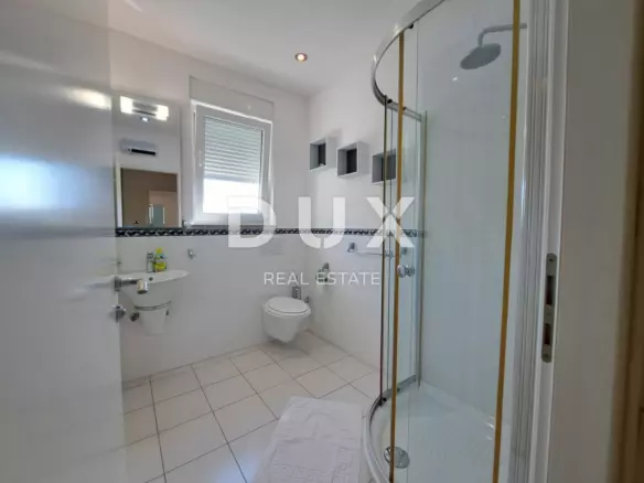 4-bedroom Apartment In Ičići, Croatia (173 M²)