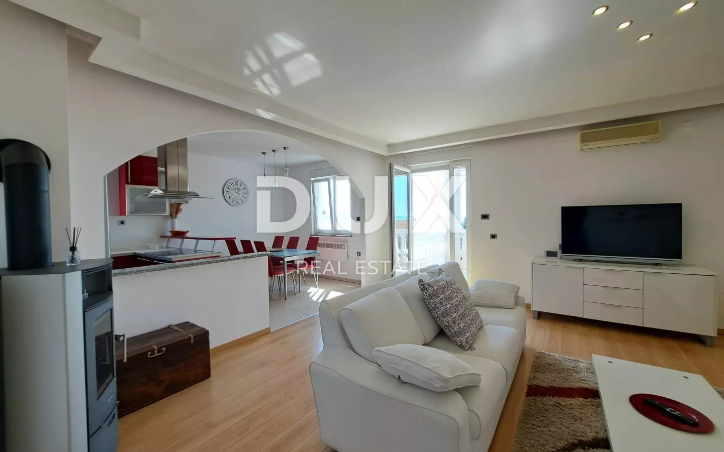 4-bedroom Apartment In Ičići, Croatia (173 M²)