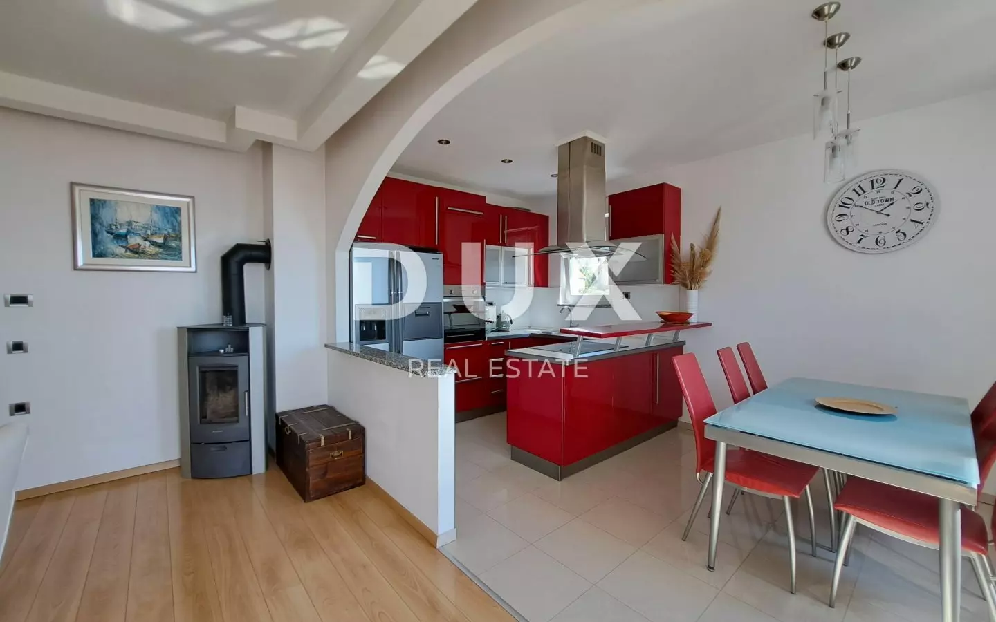 4-bedroom Apartment In Ičići, Croatia (173 M²)