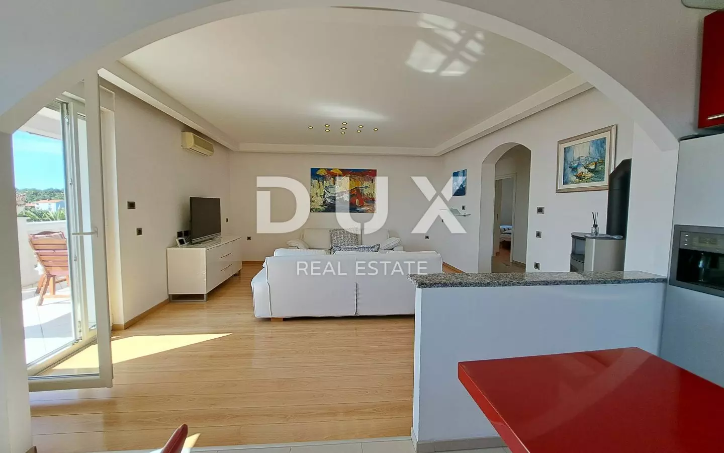 4-bedroom Apartment In Ičići, Croatia (173 M²)