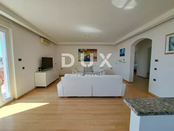 4-bedroom Apartment In Ičići, Croatia (173 M²)