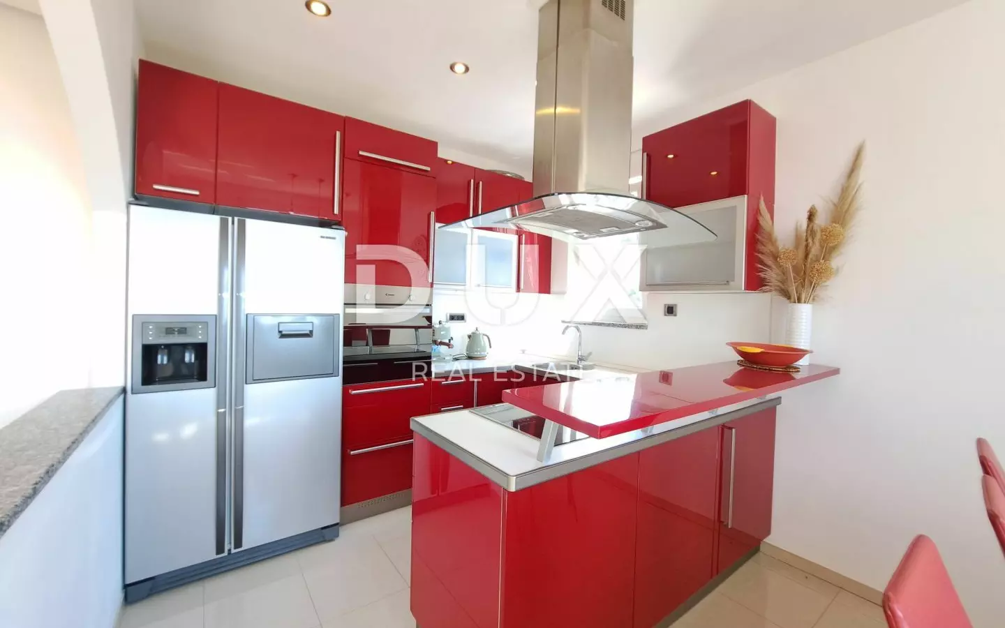 4-bedroom Apartment In Ičići, Croatia (173 M²)