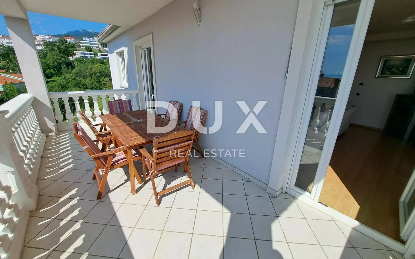 4-bedroom Apartment In Ičići, Croatia (173 M²)