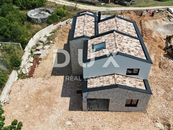 4-bedroom Villa In Garica, Croatia (227 M²)