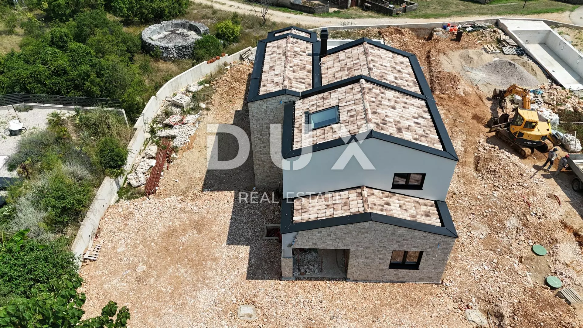 4-bedroom Villa In Garica, Croatia (227 M²)