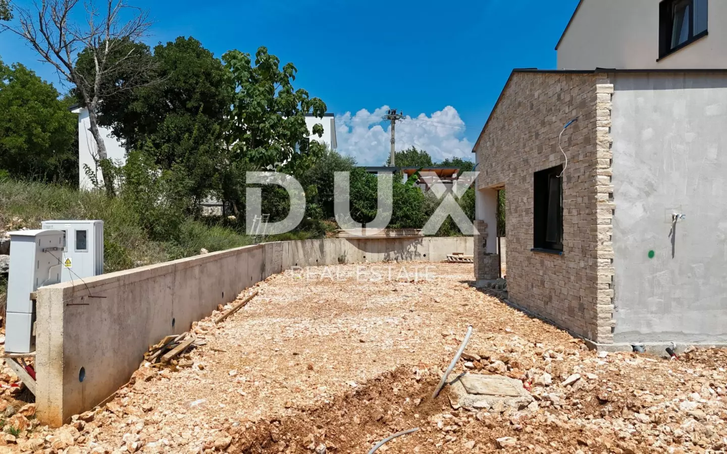 4-bedroom Villa In Garica, Croatia (227 M²)
