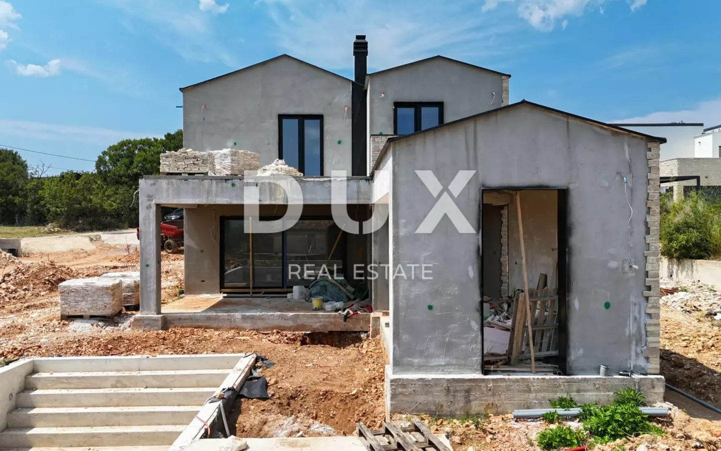 4-bedroom Villa In Garica, Croatia (227 M²)