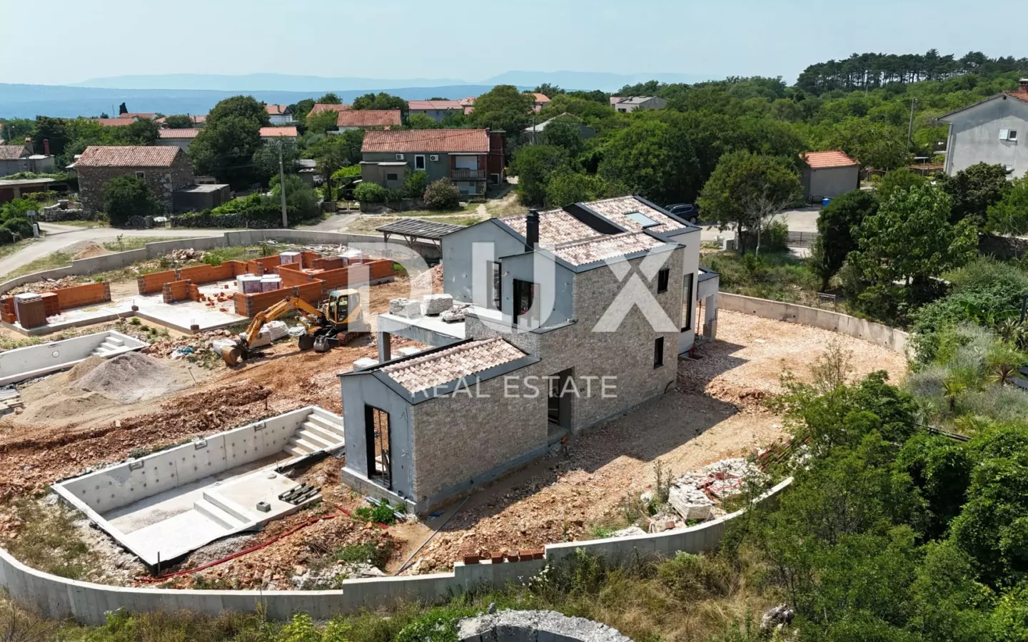 4-bedroom Villa In Garica, Croatia (227 M²)
