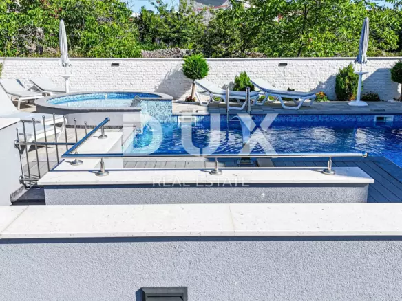 4-bedroom Villa In Krk, Croatia (270 M²)
