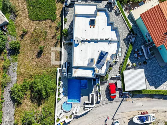 4-bedroom Villa In Krk, Croatia (270 M²)