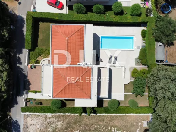 4-bedroom Villa In Kožino, Croatia (259,23 M²)
