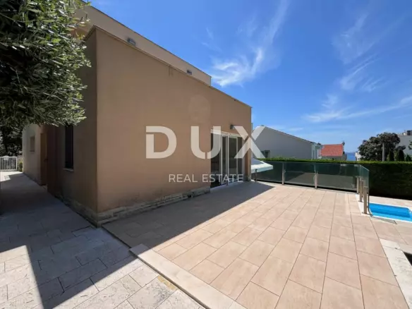 4-bedroom Villa In Kožino, Croatia (259,23 M²)