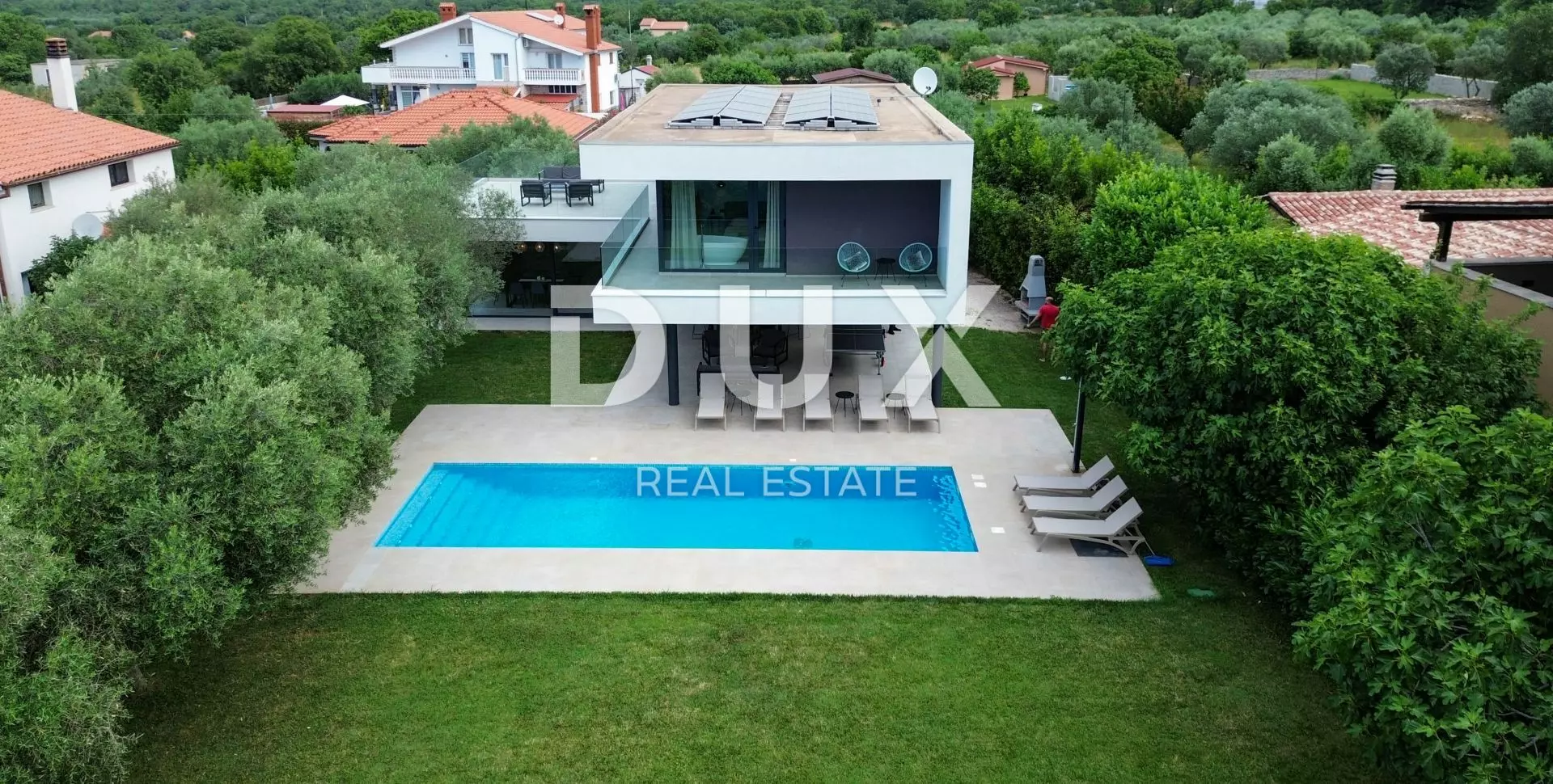 4-bedroom Villa In Peroj, Croatia (282,89 M²)
