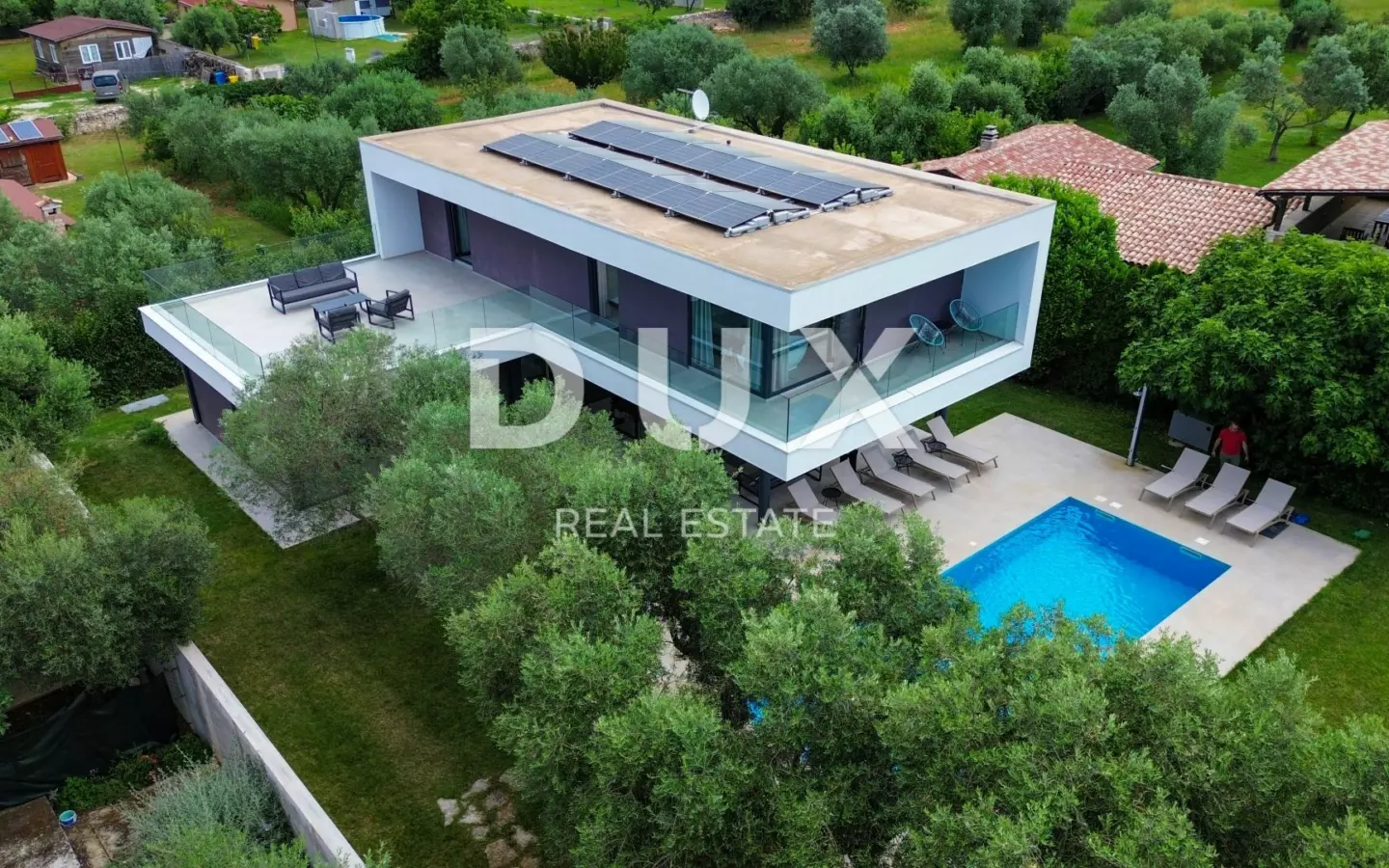 4-bedroom Villa In Peroj, Croatia (282,89 M²)