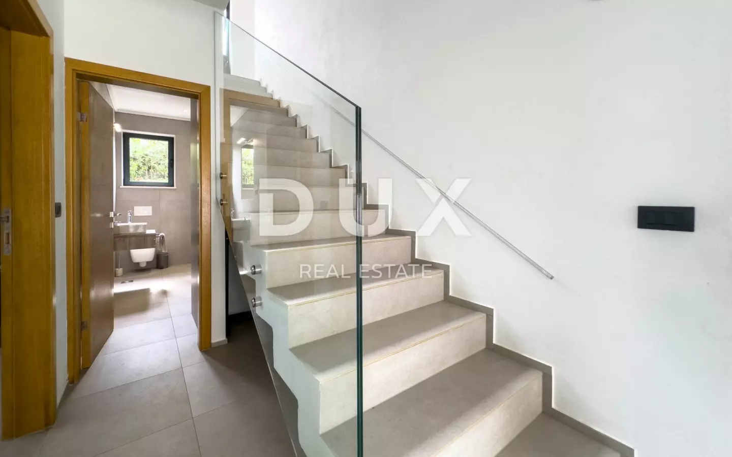 4-bedroom Villa In Peroj, Croatia (282,89 M²)