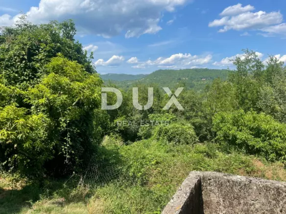Land In Pićan, Croatia (870 M²)