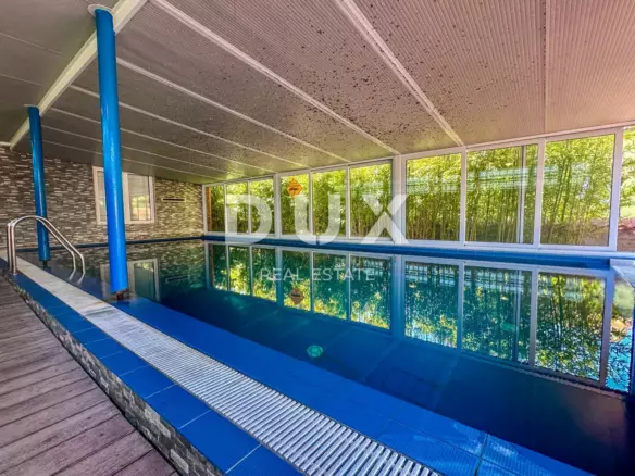 7-bedroom Villa In Kraljevica, Croatia (400 M²)