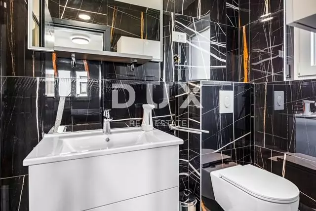 2-bedroom Apartment In Poreč, Croatia (80 M²)