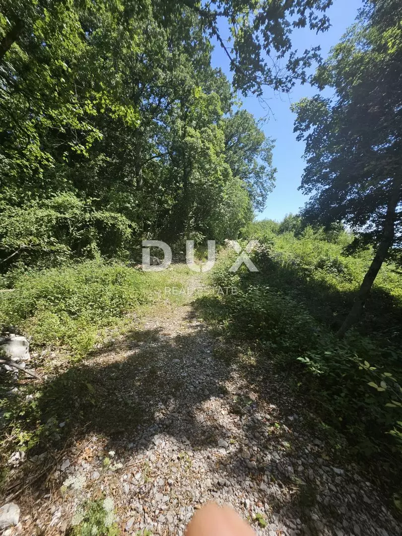 Land In Veprinac, Croatia (1.800 M²)