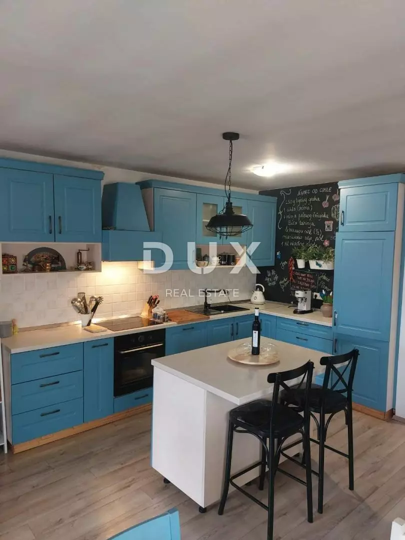3-bedroom Apartment In Novi Vinodolski, Croatia (131 M²)