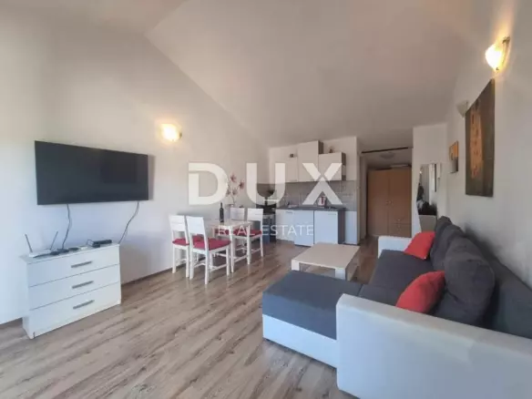 3-bedroom Apartment In Novi Vinodolski, Croatia (131 M²)