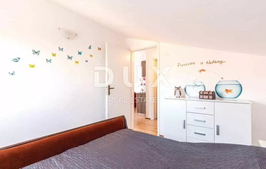 3-bedroom Apartment In Novi Vinodolski, Croatia (131 M²)