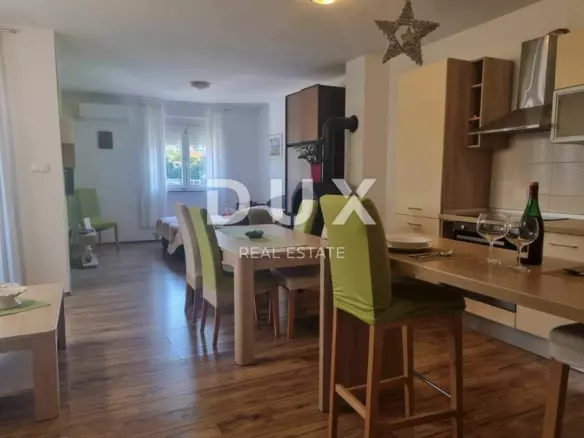 2-bedroom Apartment In Novi Vinodolski, Croatia (81 M²)